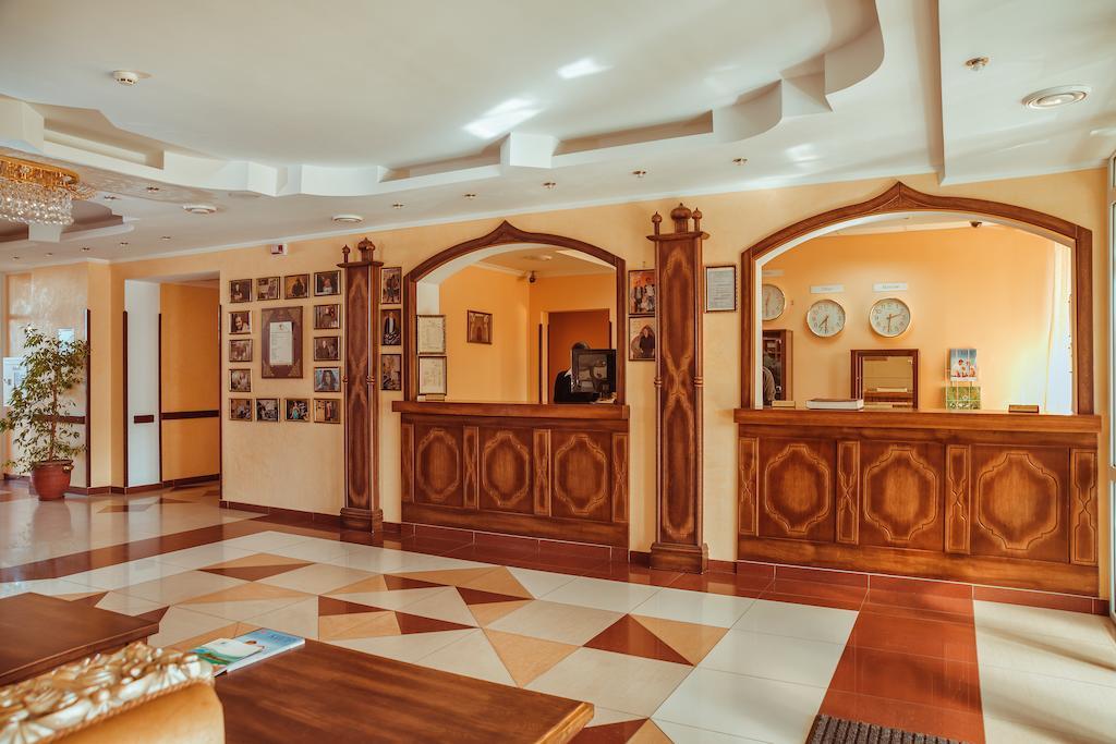 Premier Hotel Shafran Sumy Ngoại thất bức ảnh